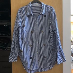 Crown & Ivy bumblebee striped button down